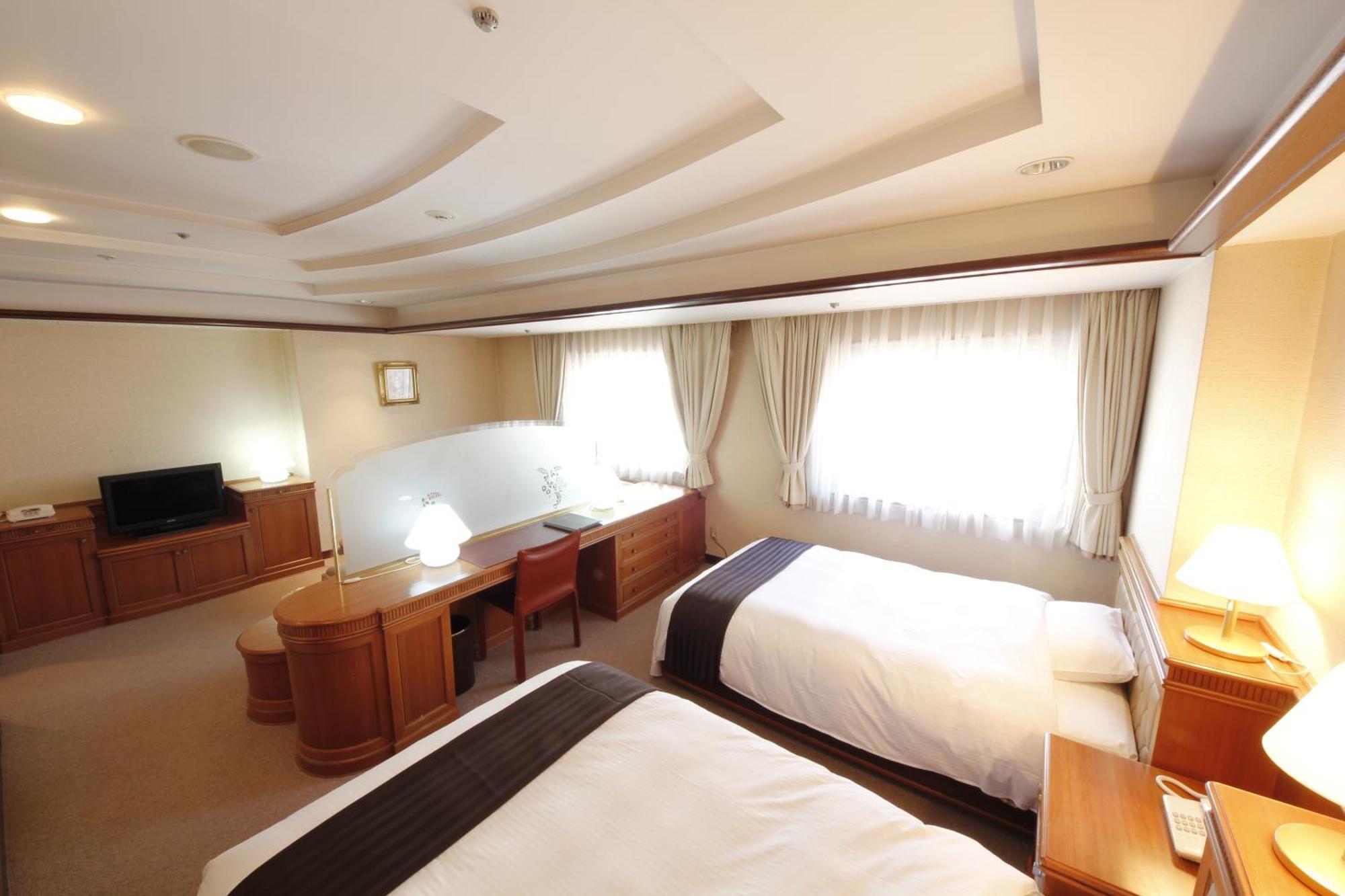 Hotel Hiroshima Garden Palace Eksteriør bilde